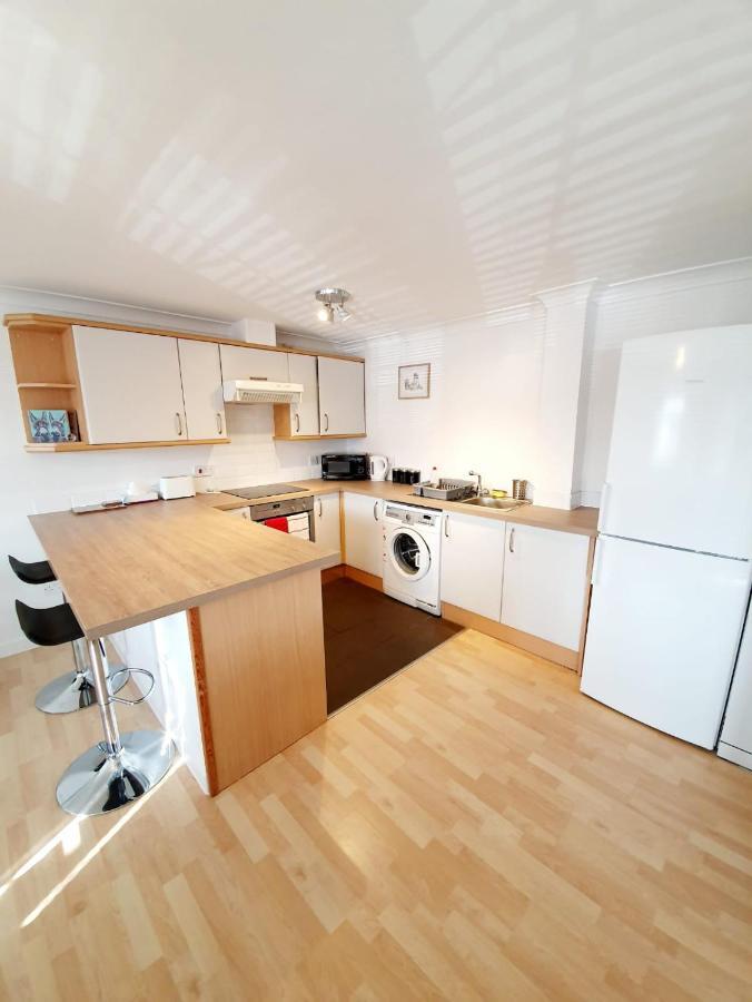Chelmsford Town Centre Apartments With Car Parking ภายนอก รูปภาพ
